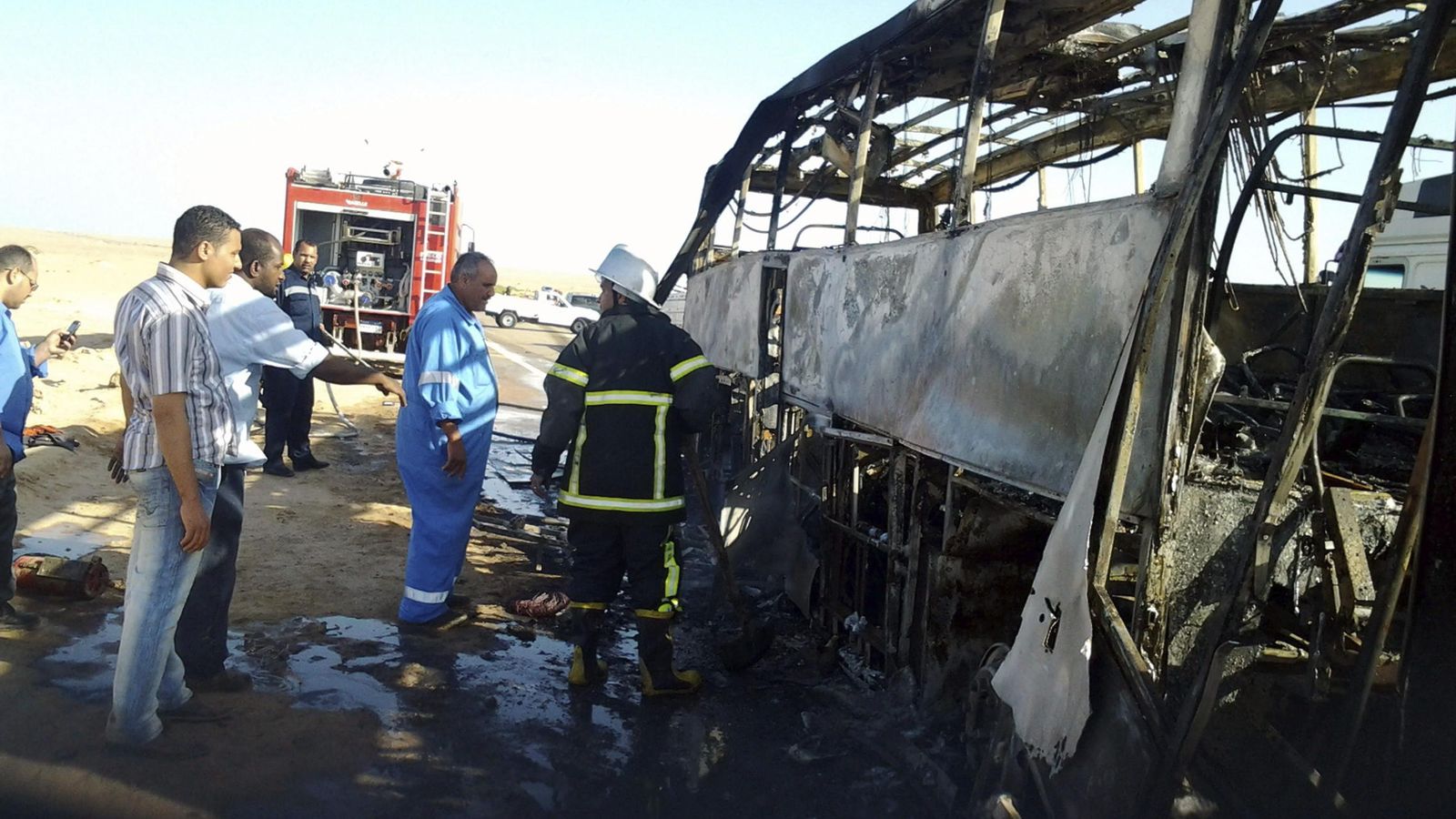 Al menos 16 muertos y 28 heridos en un accidente de autobús en el sur del Sinaí egipcio