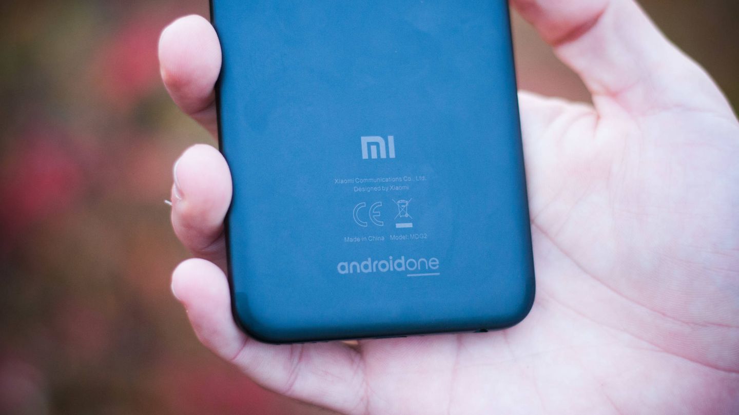 El Xiaomi Mi A1, es el mejor móvil que puedes encontrar por poco más de 200 euros. (Carmén Castellón)