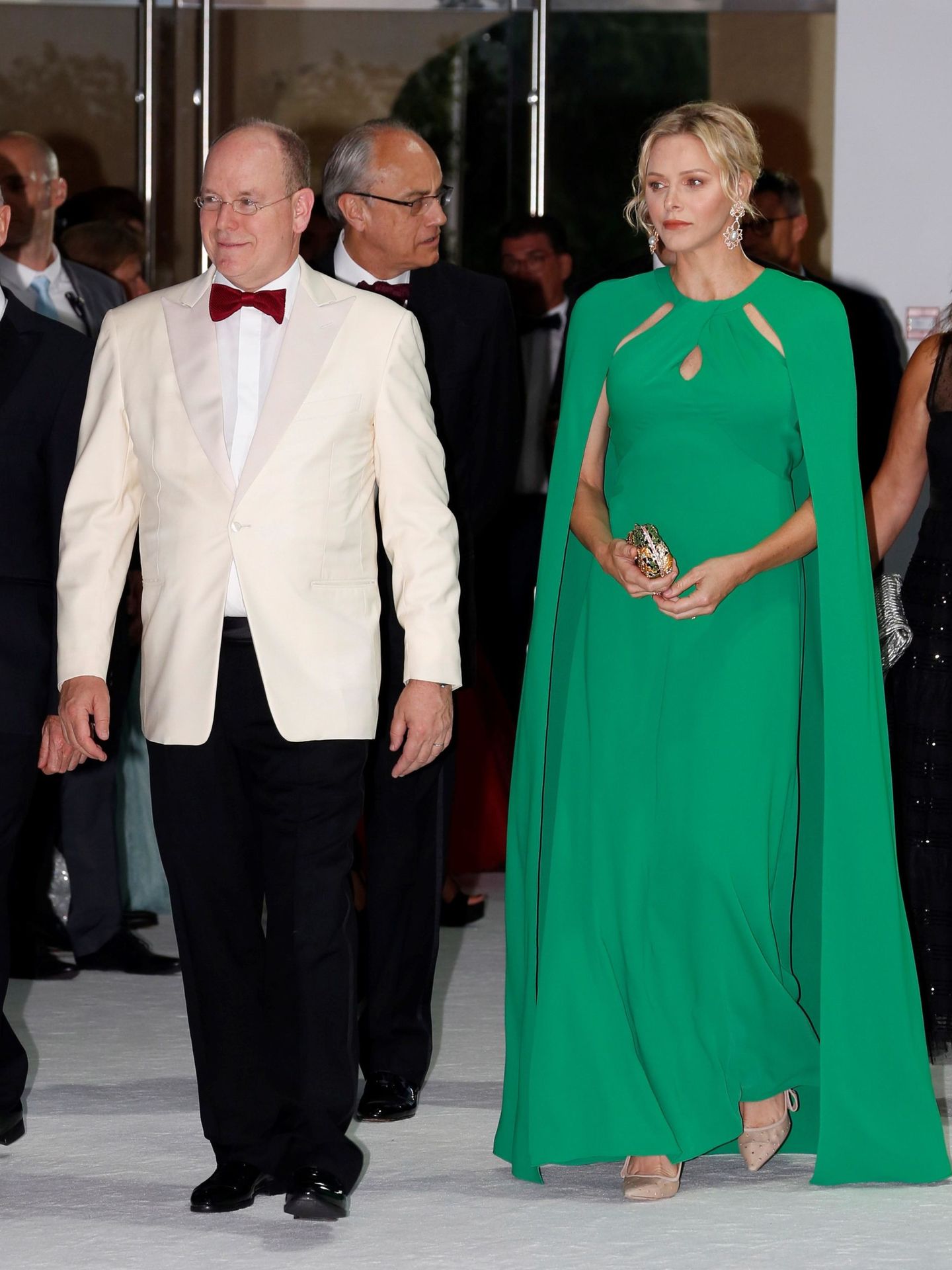 Albert II de Mónaco y Charlene de Mónaco en la gala de la Cruz Roja 2019. (EFE)