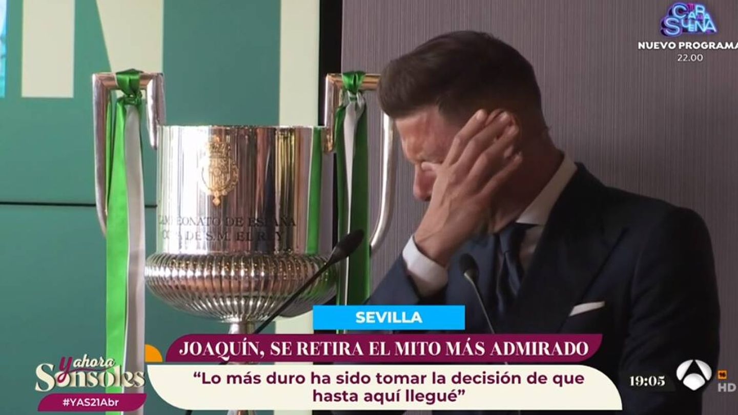 Joaquín Sánchez en el anuncio de su retirada. (Atresmedia)