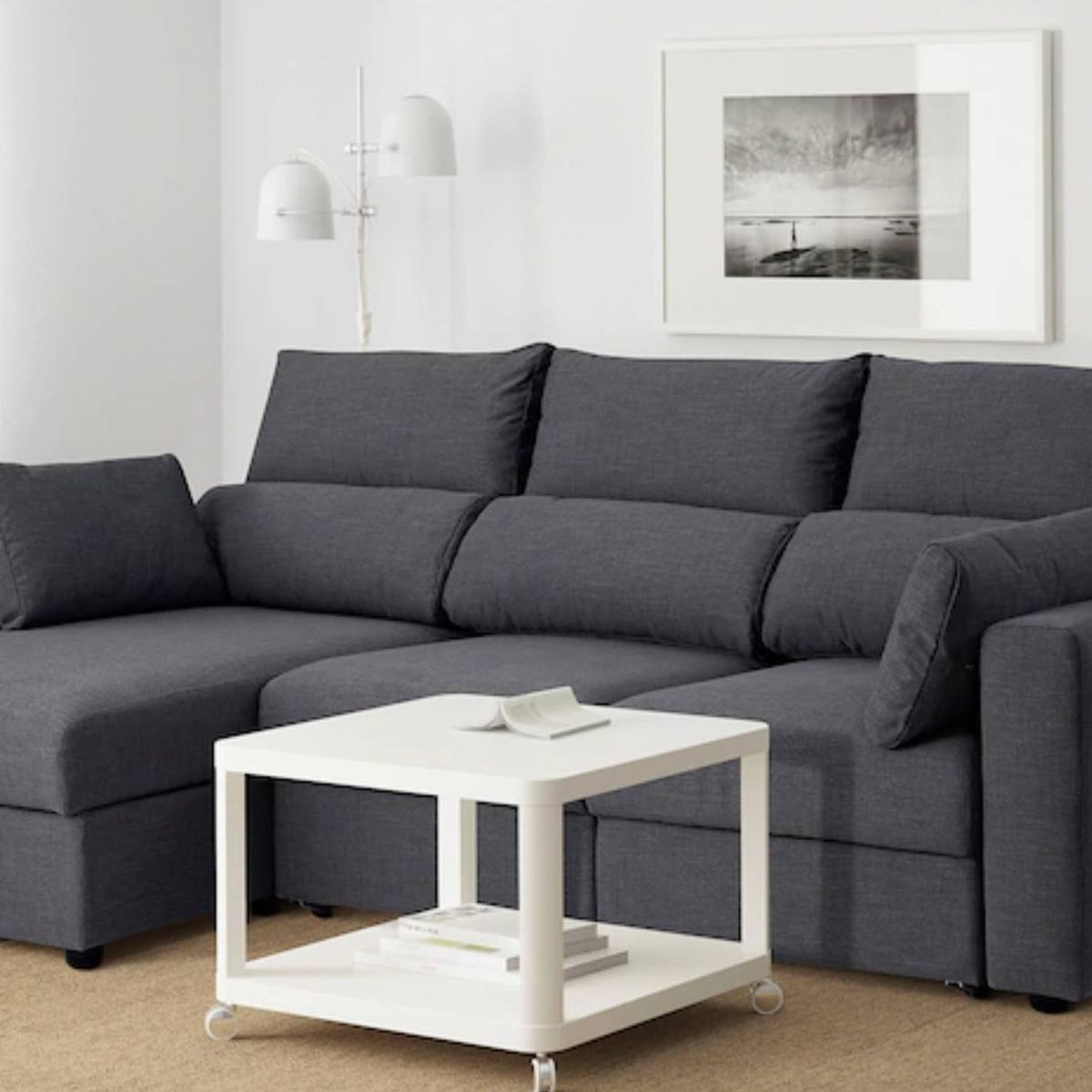 Si buscas sofá en Ikea, este modelo tiene descuento: nos encanta con estos  cojines