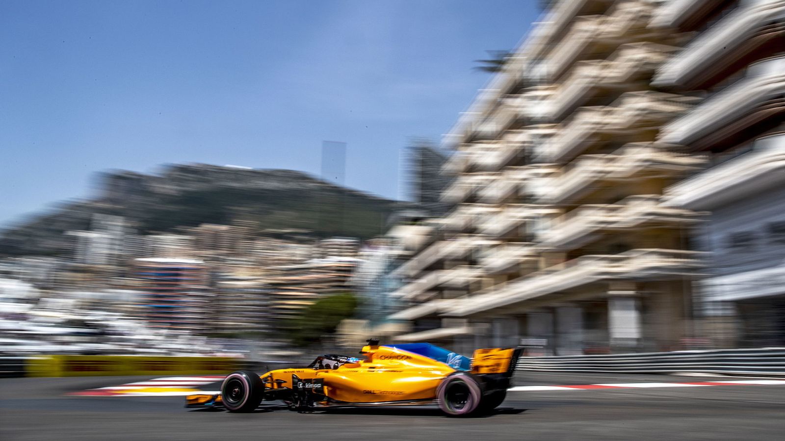 Foto: Alonso firmó un meritorio e inesperado séptimo puesto en la clasificación del Gran Premio de Mónaco (EFE)