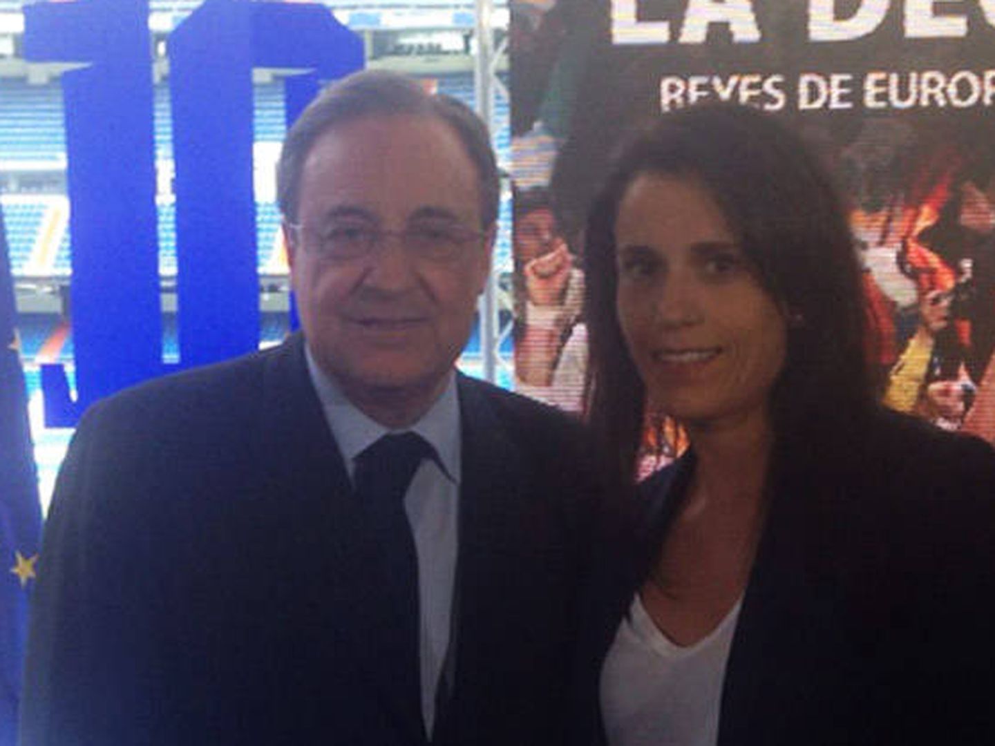 Florentino Pérez, junto a Ana Rosell, presidenta del CD Tacón. (EFE)
