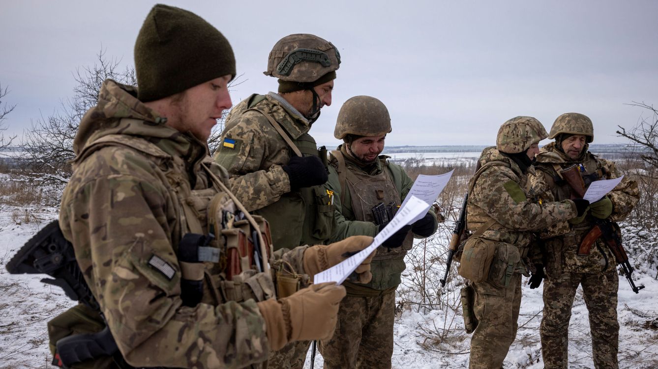 Foto: Militares ucranianos de la 93ª separada mecanizada. (Reuters/Thomas Peter)