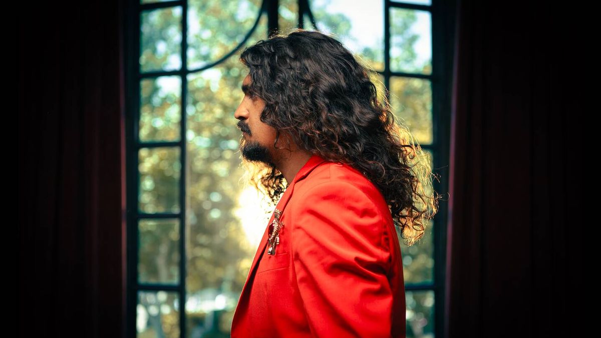 Israel Fernández presenta 'Sueño y tiempo', un proyecto musical que rompe moldes