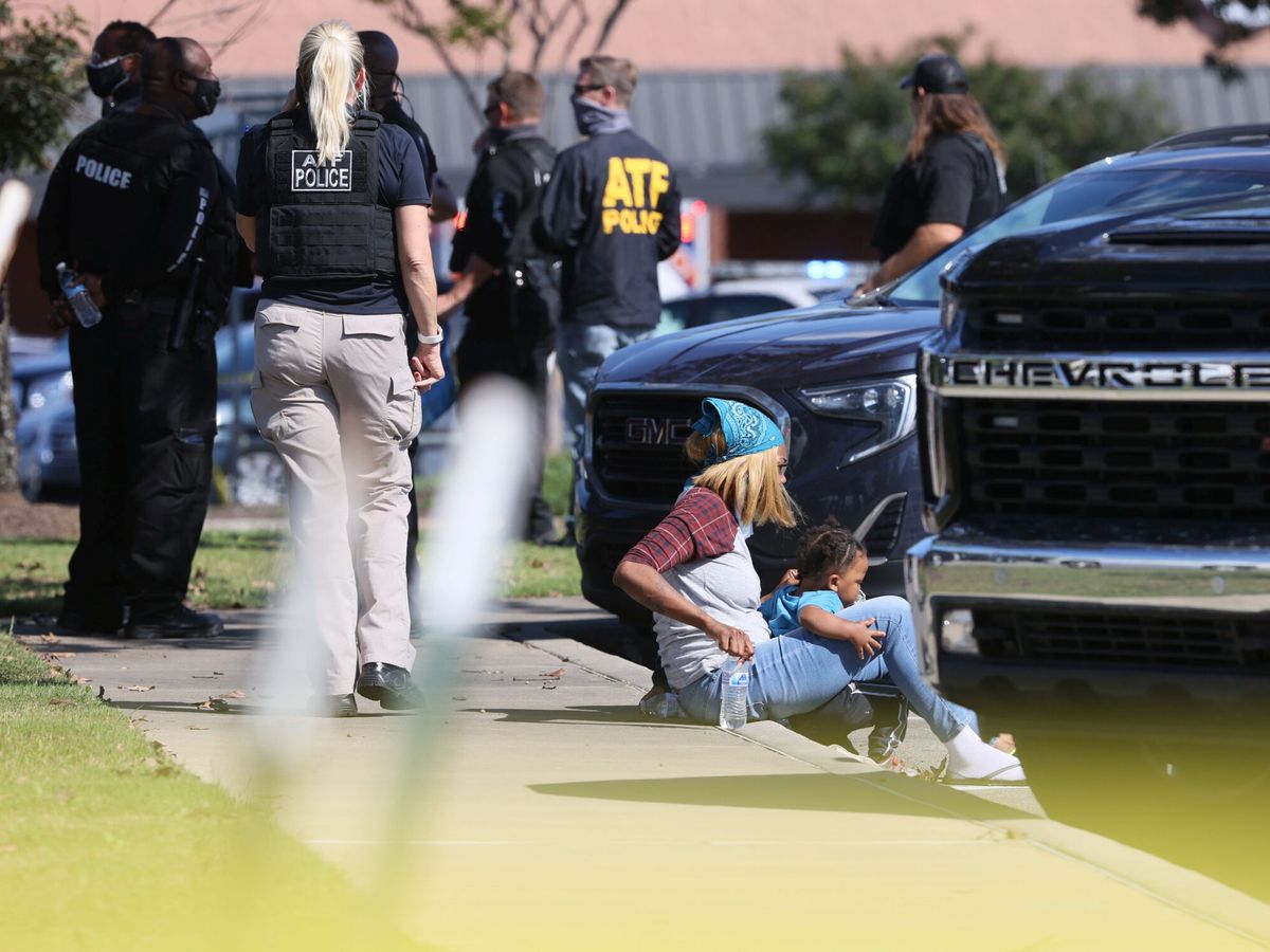 Foto: DOce heridos en un tiroteo en un supermercado de Tennessee. Foto: Reuters
