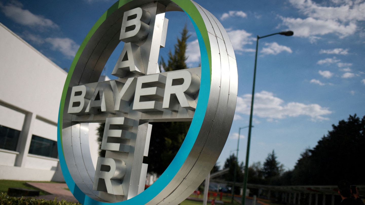 Logo de Bayer. 
