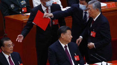 La coronación de Xi Jinping concluye con la humillación pública de su predecesor Hu Jintao