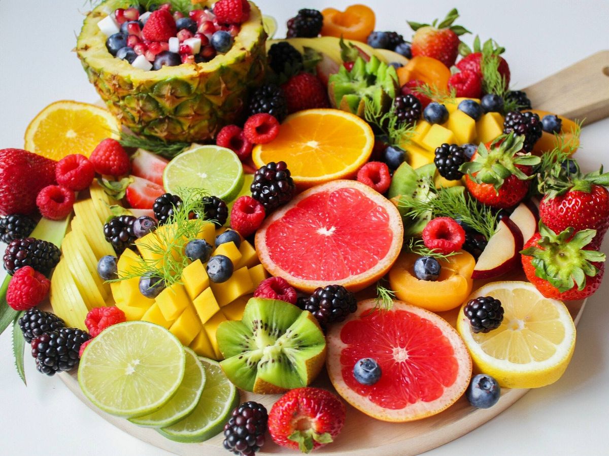 Foto: Frutas de temporada que comer en otoño. (Trang Doan para Pexels)