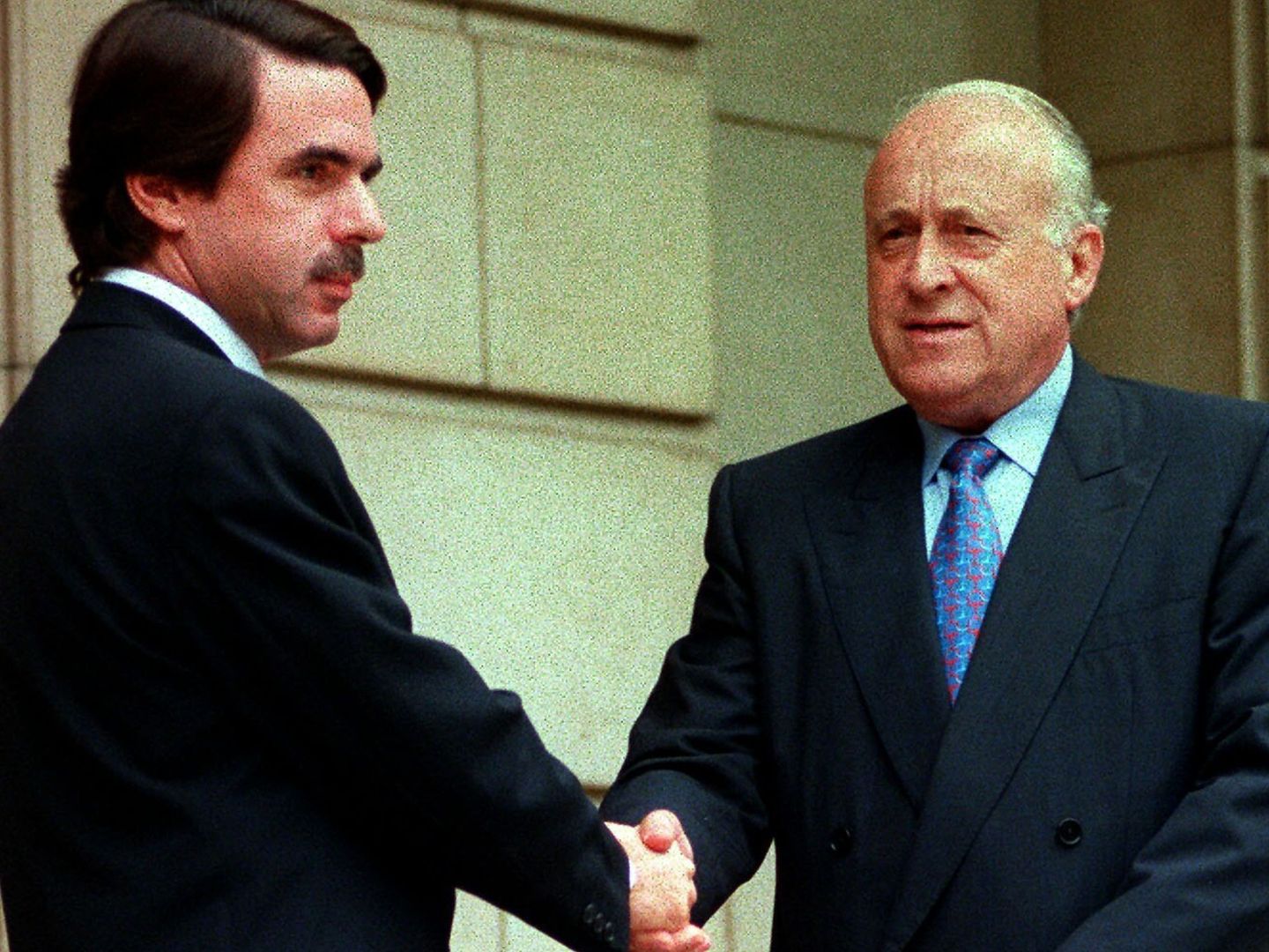 Septiembre de 1998: Aznar y su buena relación con el PNV de Arzalluz (EFE)