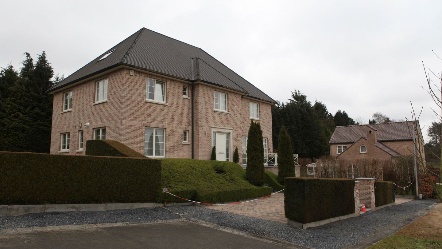 La casa alquilada por 4.400 euros donde residía Carles Puigdemont en Waterloo, Bélgica.(EFE)