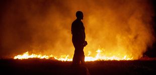 Post de Incendios forestales: el fuego evoluciona favorablemente en Ávila y arrasa 2.200 ha en A Coruña