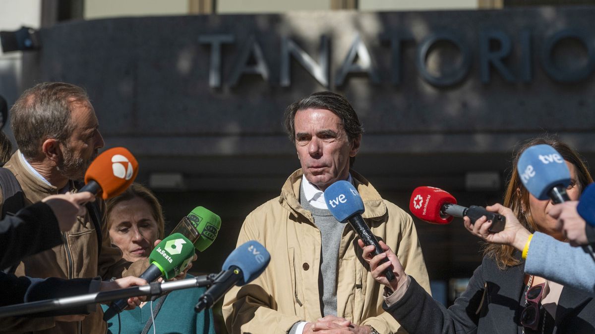 Políticos y empresarios despiden a Josep Piqué en la capilla ardiente: "Un gran amigo"
