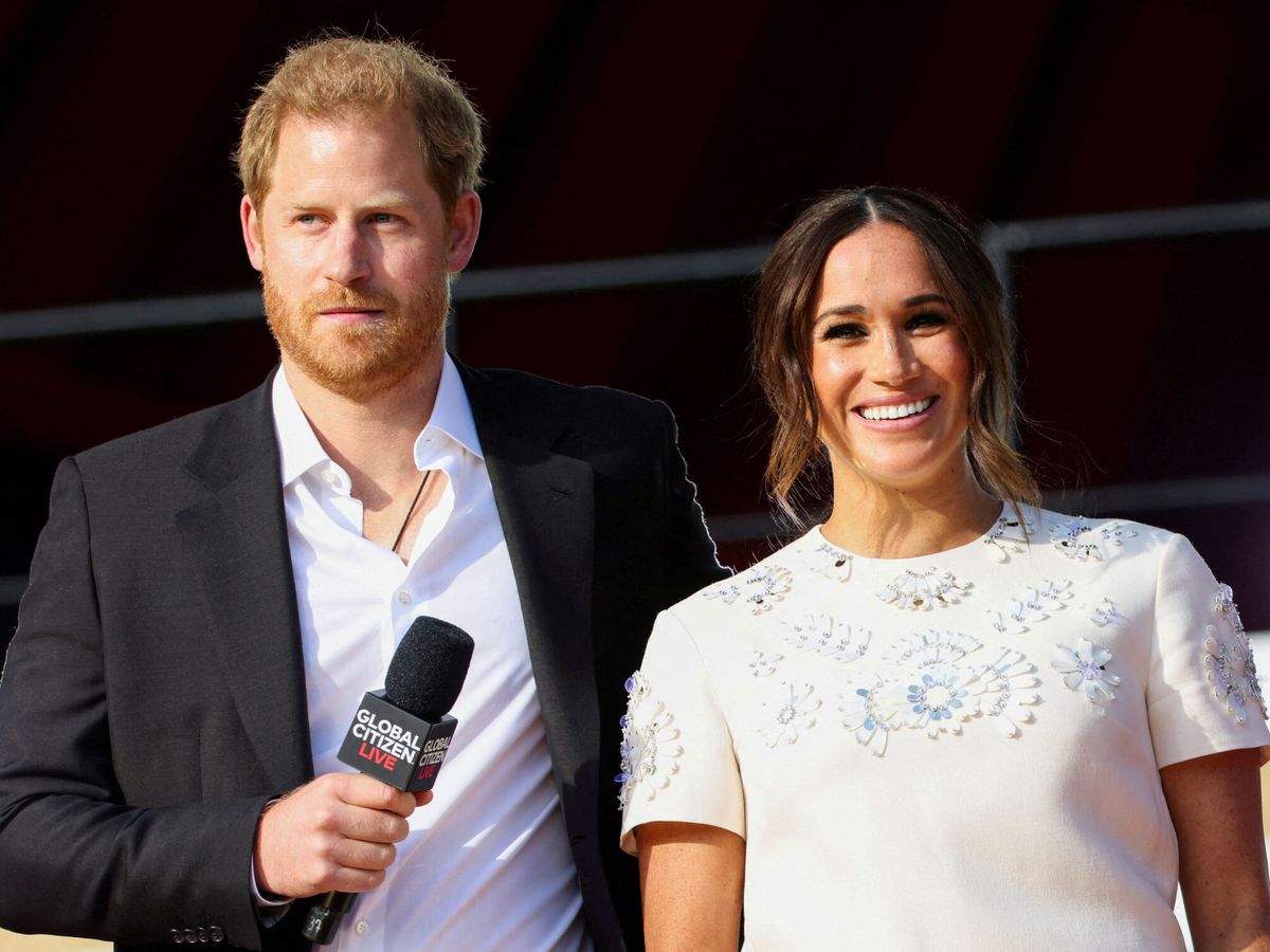 Foto: Dos nuevas series de Netflix para el príncipe Harry y Meghan Markle (Reuters/Caitlin Ochs)
