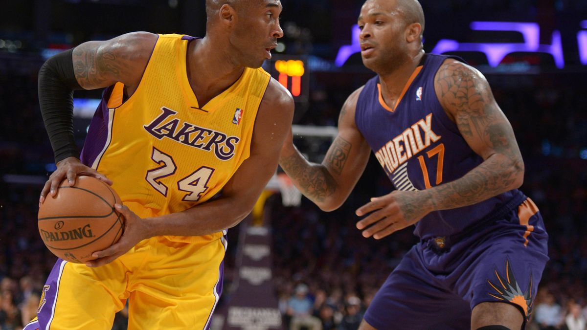 Bryant sigue sin ser el revulsivo y los Lakers firman su tercera derrota en casa