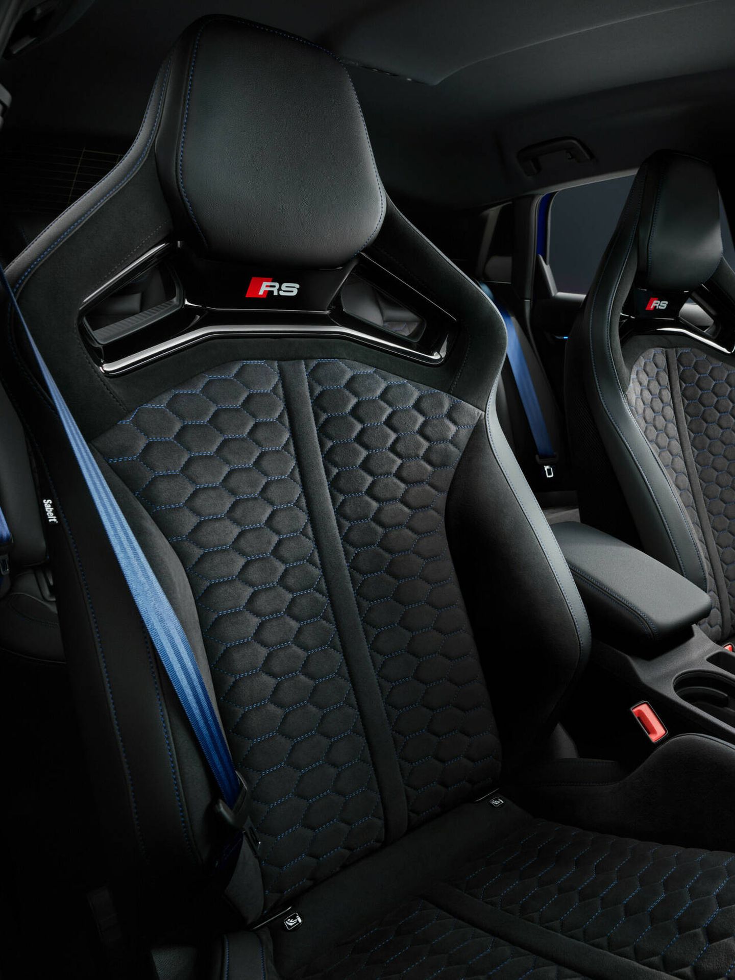 Por primera vez, los asientos bucket son de serie en este RS 3 Performance Edition.