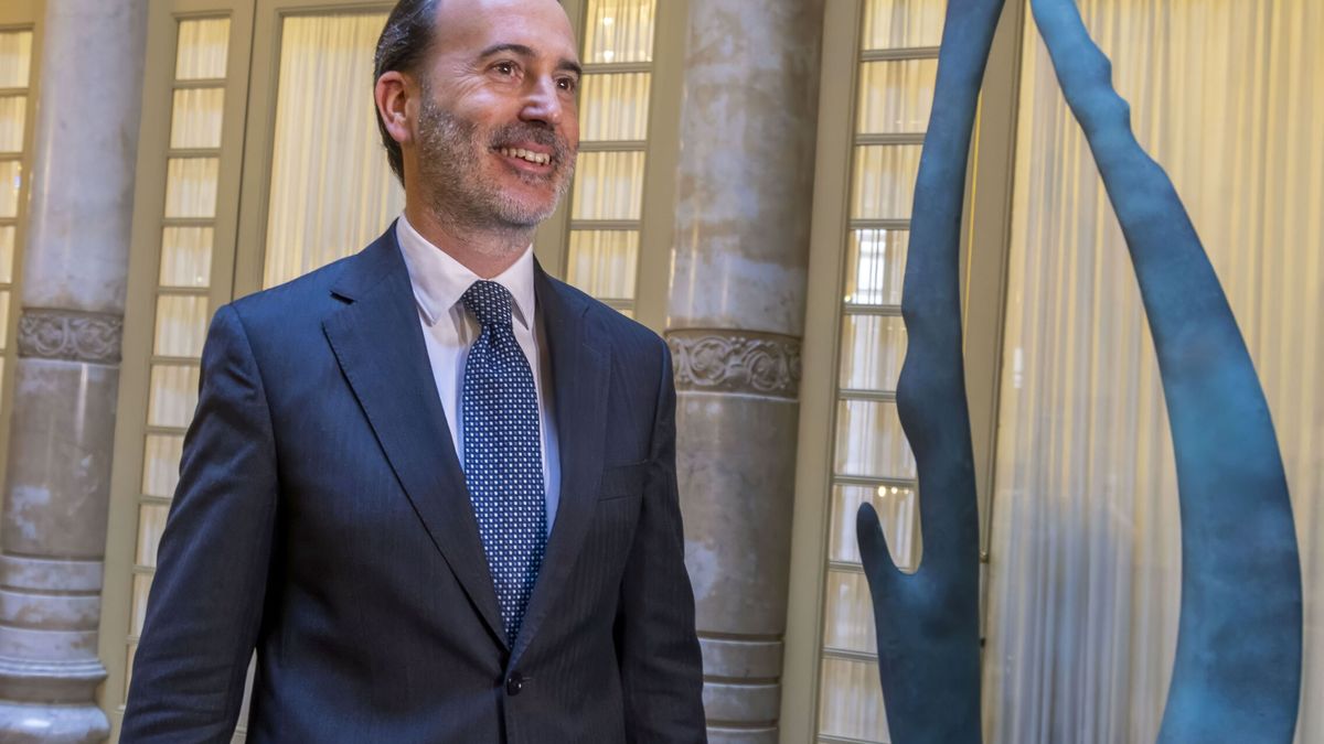PP y PSOE mantienen al presidente del Parlament balear afín a Abascal