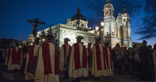 Foto: Procesión del Cristo de los Alabarderos en Madrid. (Cordon Press)