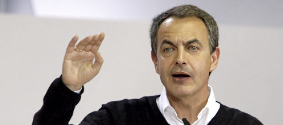 Foto: Más de 6.000 personas arropan a Zapatero en su primer mitin tras su anuncio