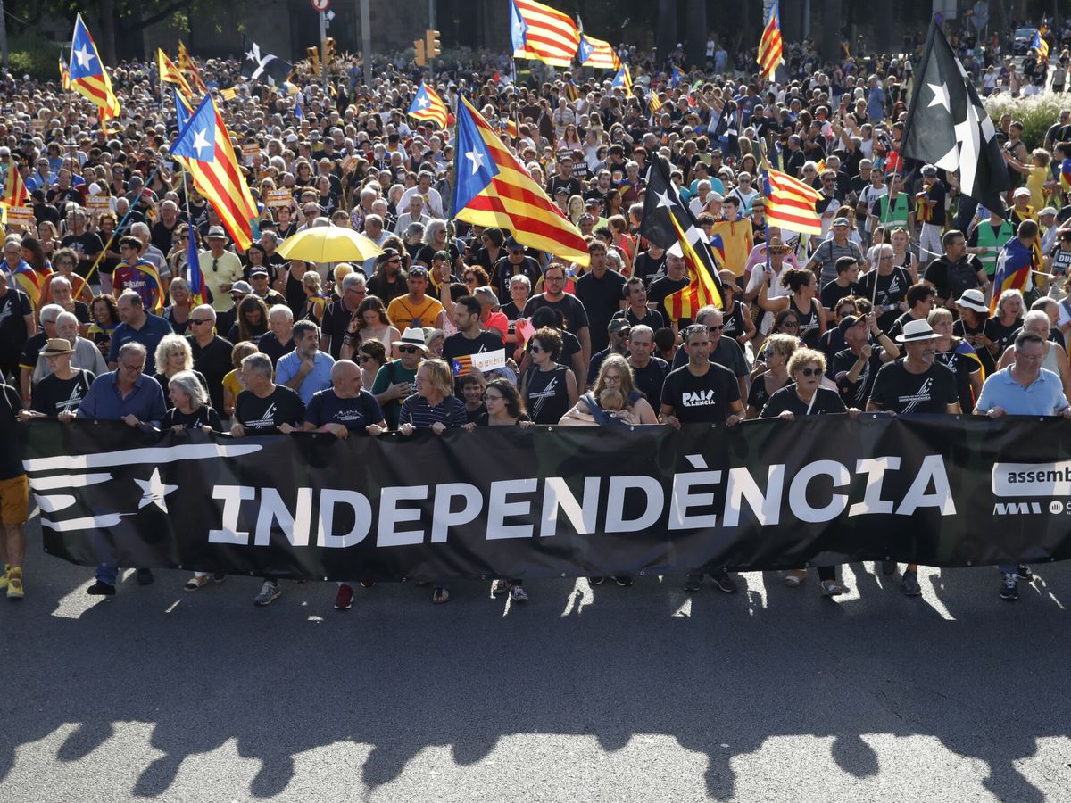 Foto: Diada de Cataluña. (EFE/Toni Albir)