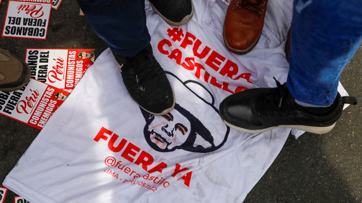 España condena la "ruptura del orden constitucional" en Perú tras el golpe de Castillo