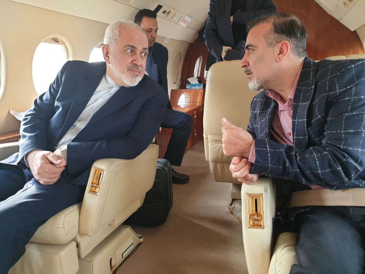 Foto: El ministro iraní de Asuntos Exteriores, Mohammad Javad Zarif junto al investigador iraní Masoud Soleimaní. (EFE)