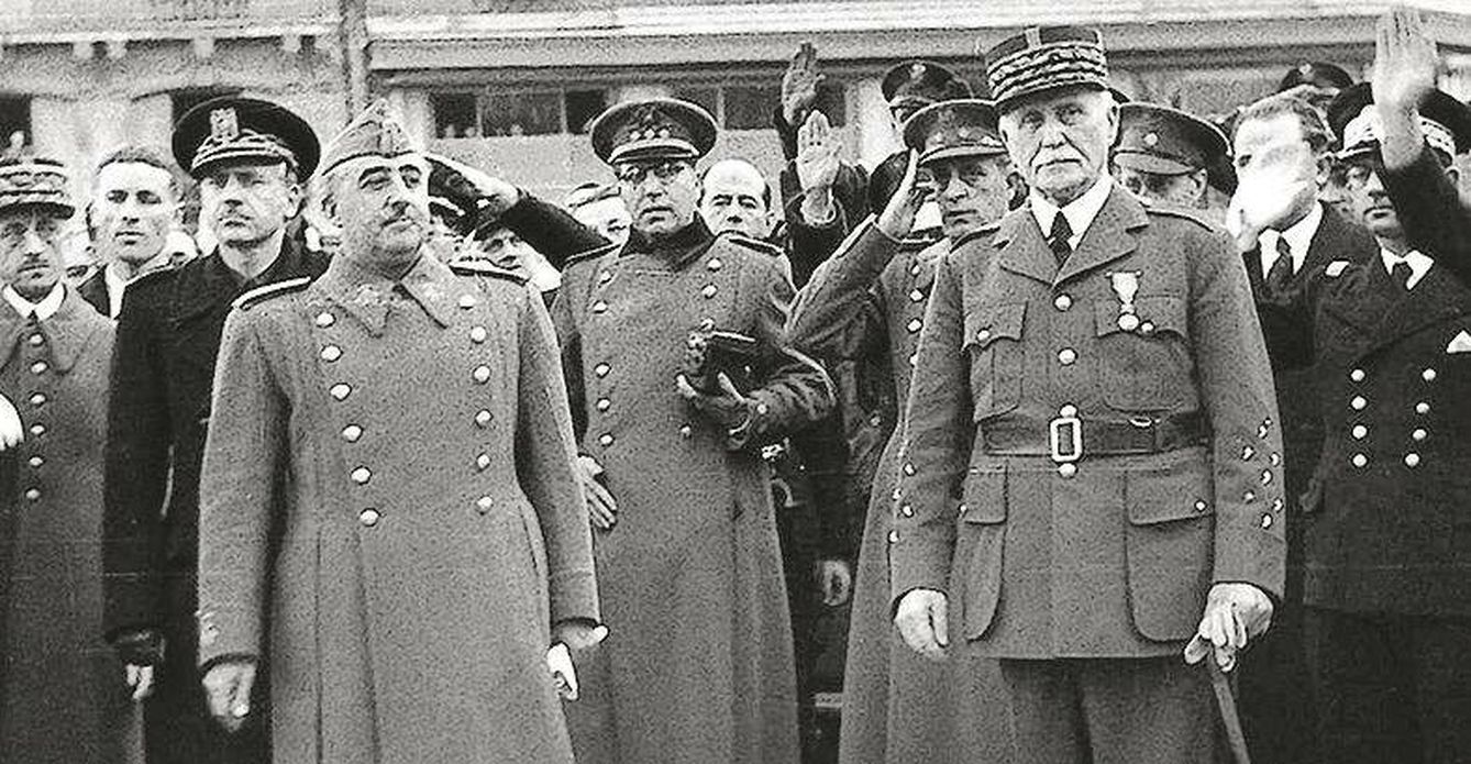 Franco y el mariscal Pétain, durante un encuentro en 1941.