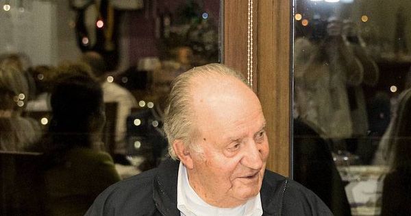Foto:  El rey Juan Carlos, durante la cena benéfica. (Cordon Press)