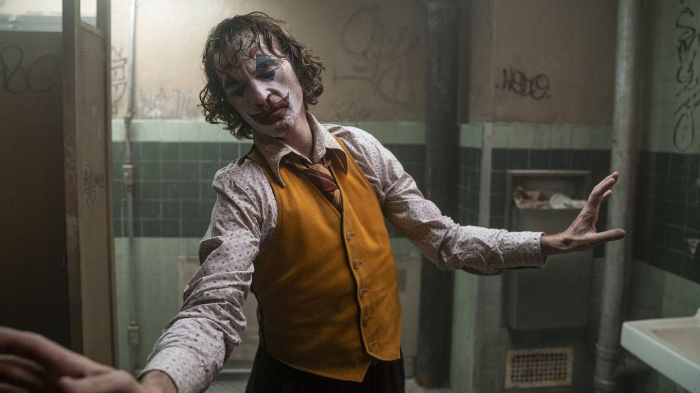 Joaquin Phoenix pone a prueba su mirada turbia en 'Joker'. (Warner)