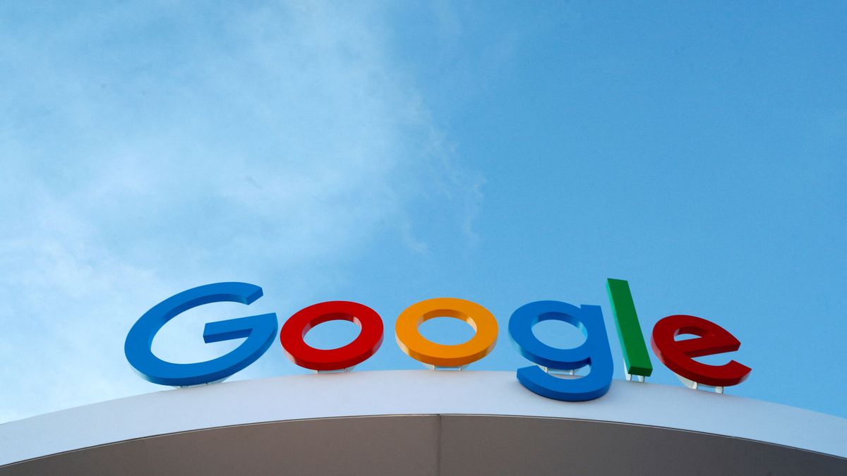 Google quiere que Bard no sea una escopeta de feria: así pretende que creas más en él