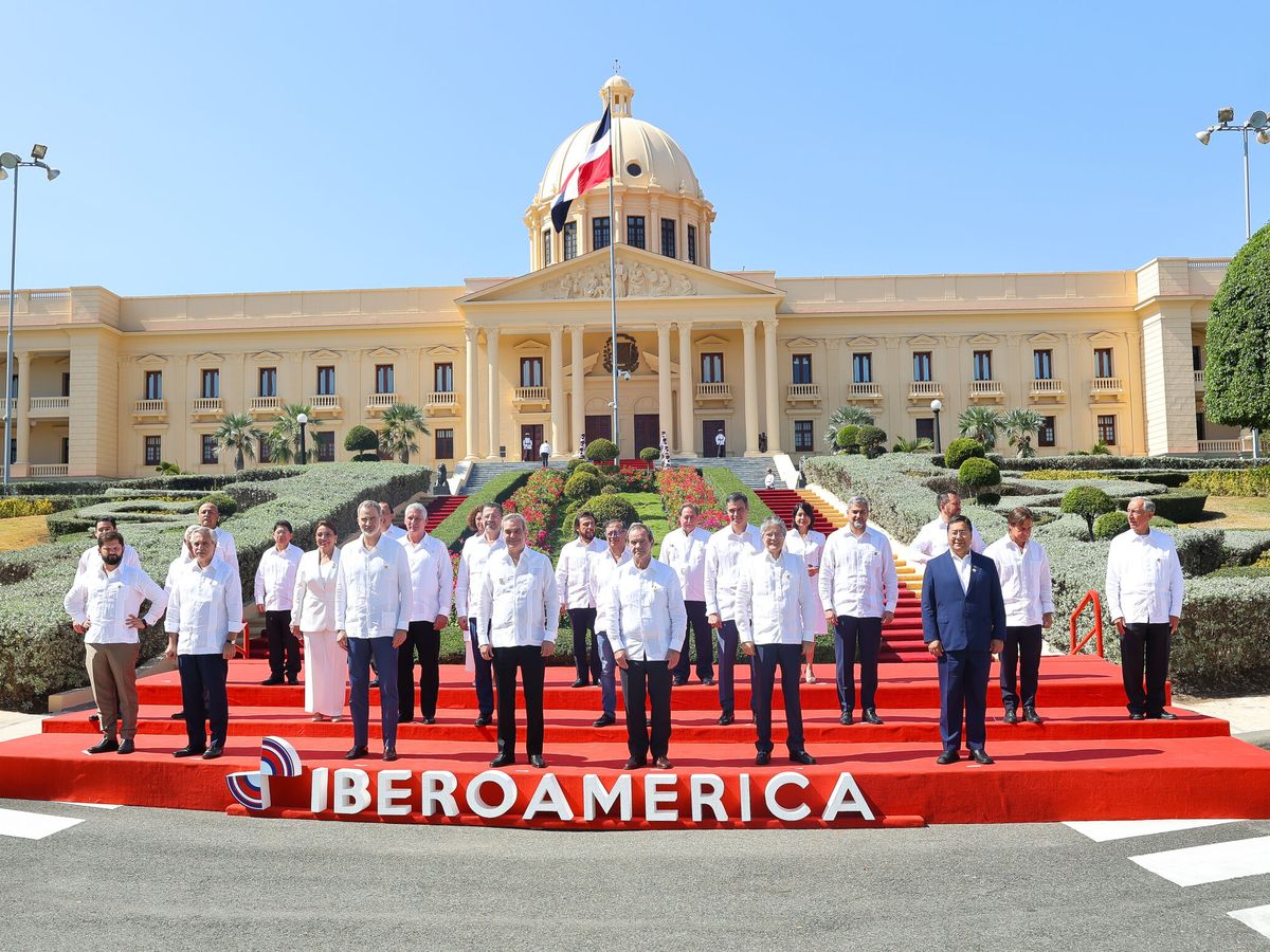Foto: Los mandatarios y asistentes a la XXVIII Cumbre Iberoamericana. (EFE/Ministerio de Relaciones Exteriores de República Dominicana)