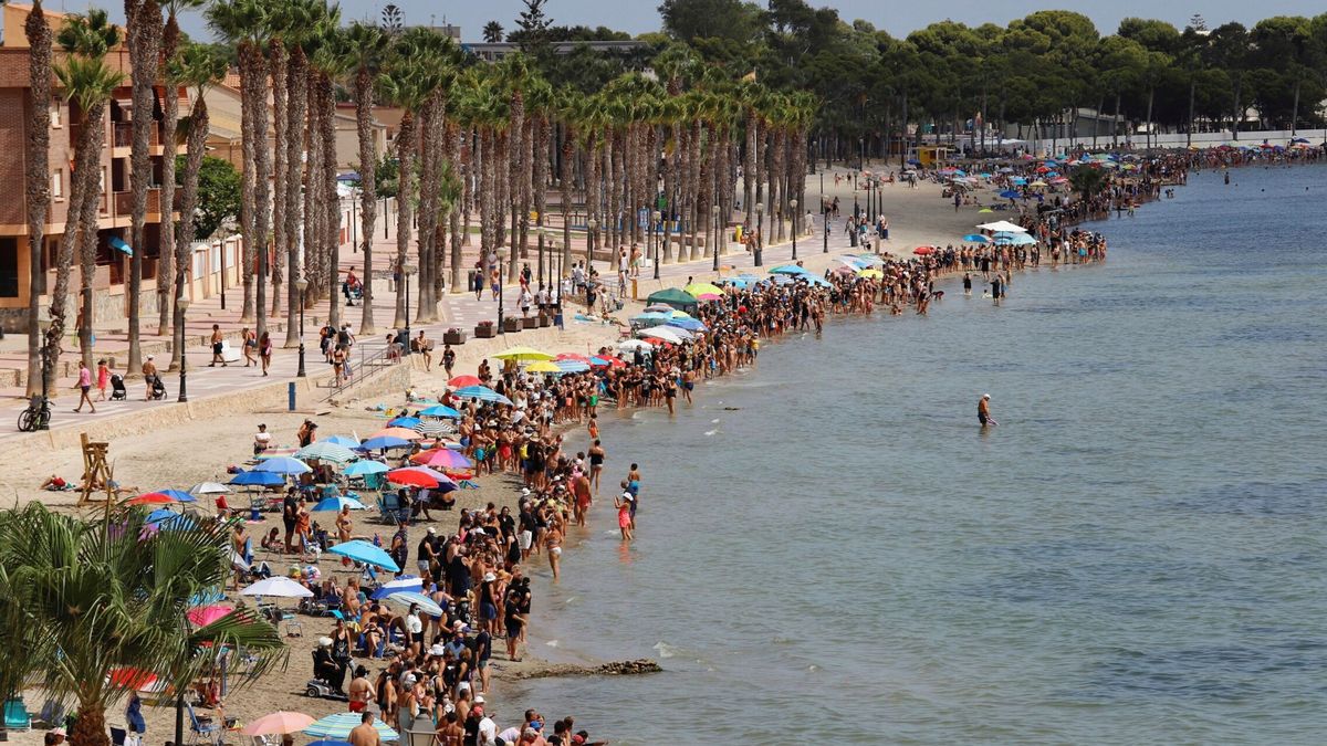 Desastre ecológico y ladrillo: la vivienda sube un 43% en Alicante y nada en el Mar Menor