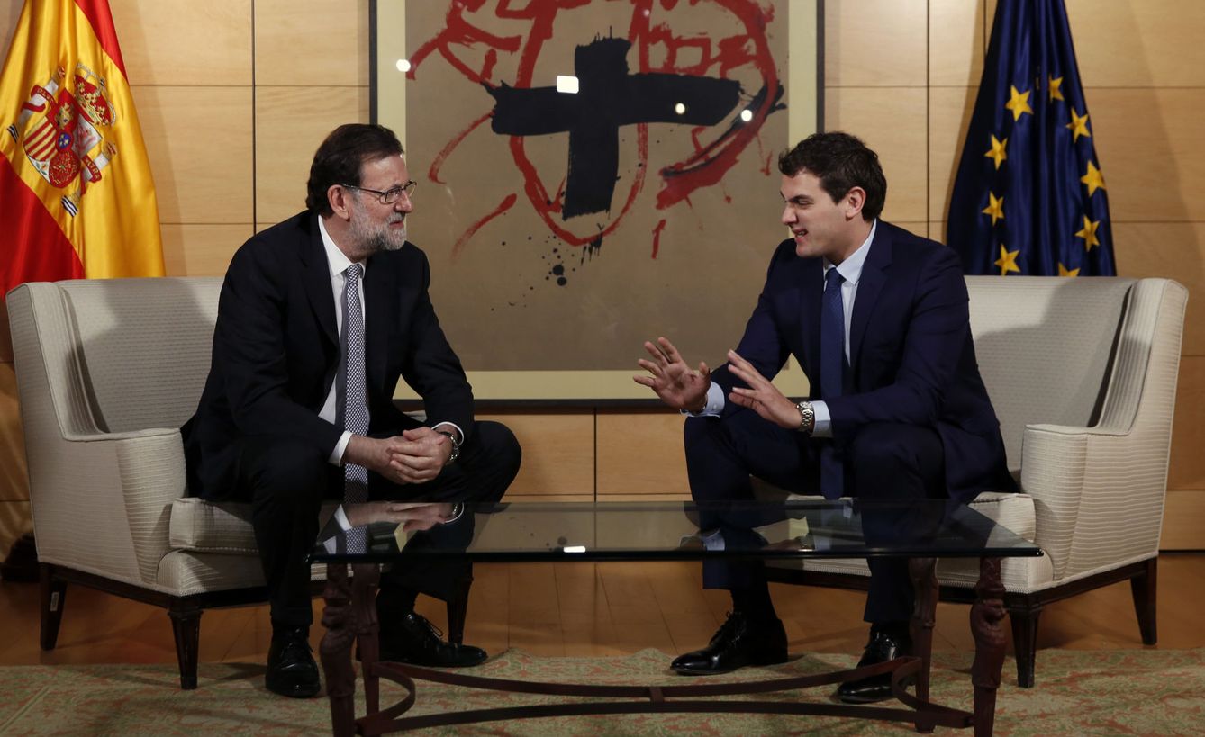 Mariano Rajoy y Albert Rivera se reunieron en el Congreso la pasada legislatura. (Reuters)