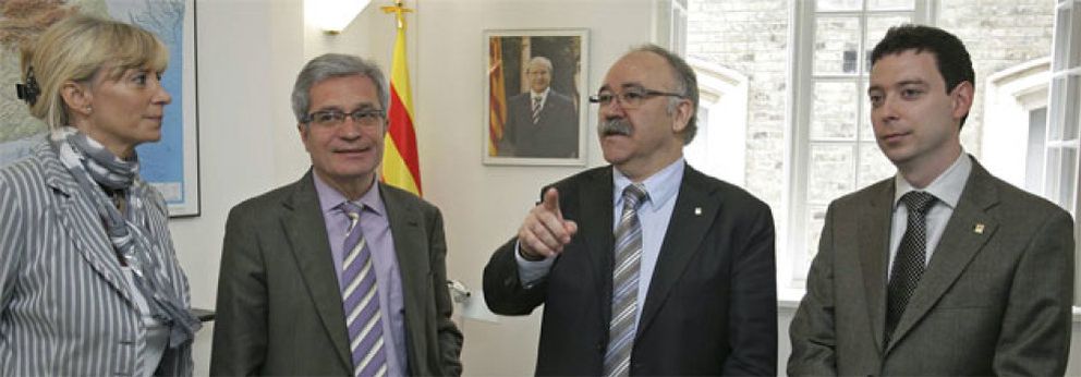 Foto: Roser Clavell, la 'protegida' de Carod, es la clave de las embajadas catalanas
