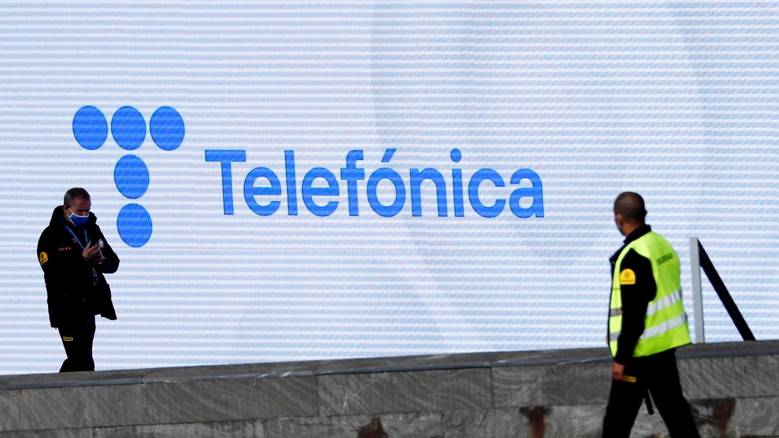 Sede de Telefónica en Madrid. (Reuters / Sergio Pérez)