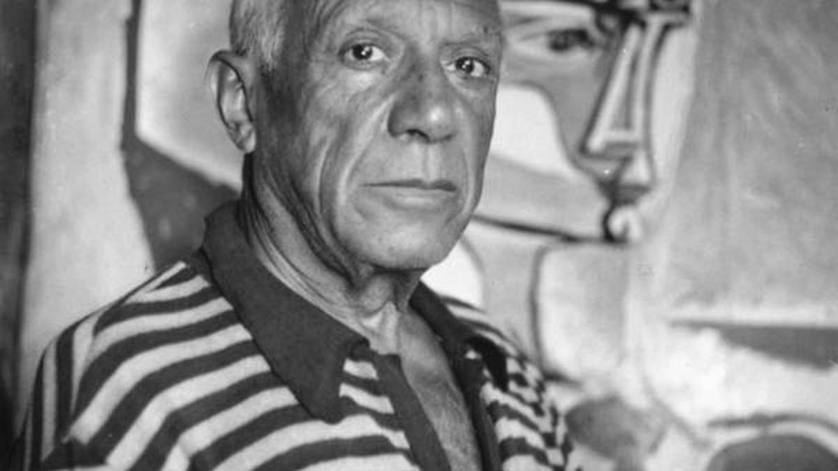 La historia secreta de las dos capas de Picasso: la de su musa y la que le regaló Dominguín