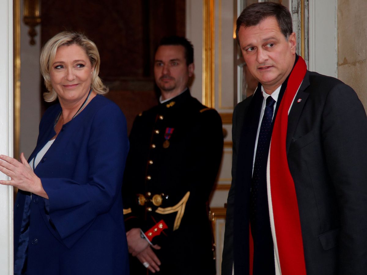 Foto: Marine Le Pen, líder de Reagrupamiento Nacional, y Louis Aliot, nuevo alcalde de Perpiñán, en una imagen de archivo. (Reuters)