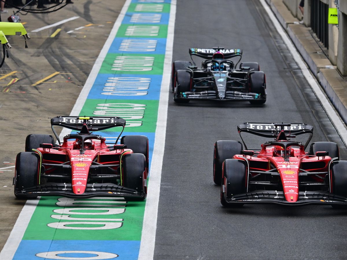 Foto: Sainz y Leclerc tuvieron un encontronazo en la sesión clasificatoria del Gran Premio de Gran Bretaña. (EFE/Christian Bruna)