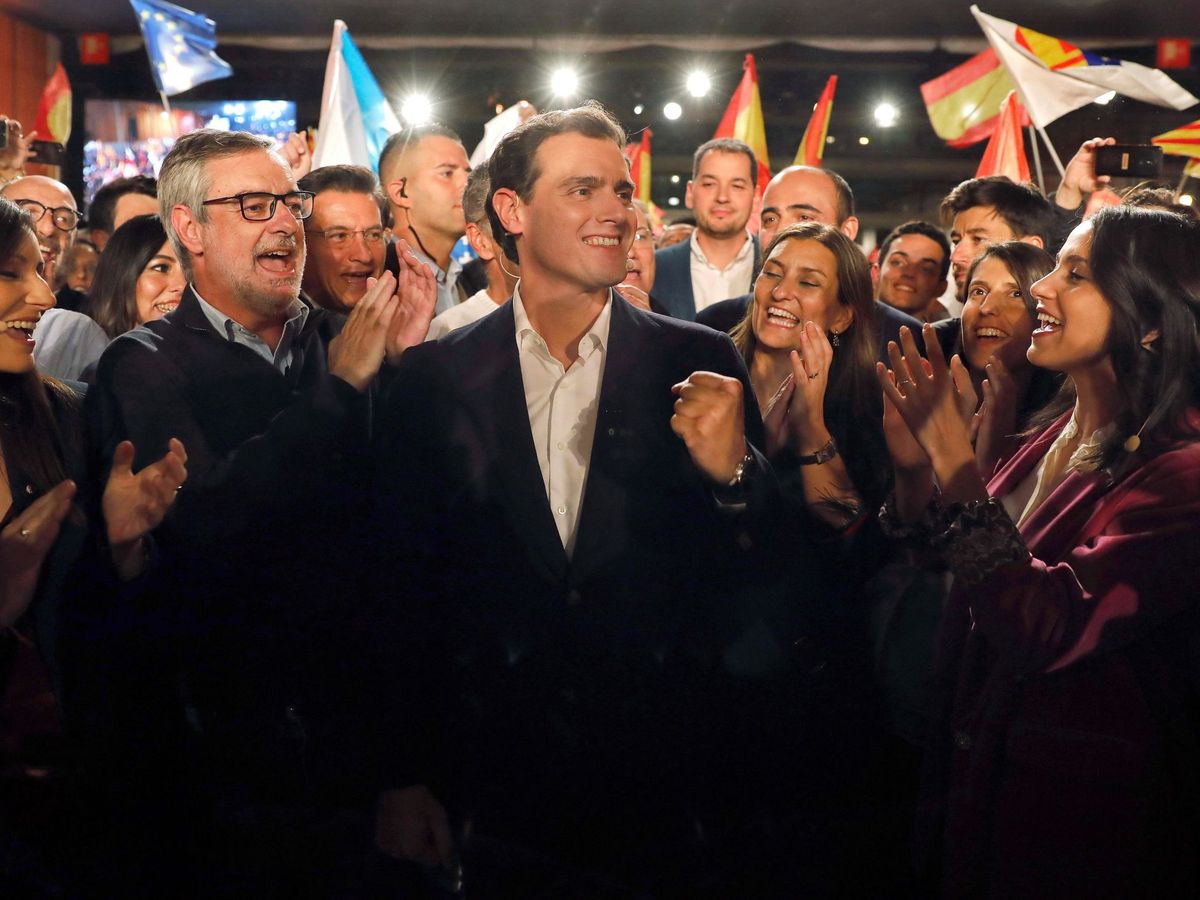 Foto: El presidente de Ciudadanos, Albert Rivera, en el cierre de la campaña en Barcelona. (EFE)