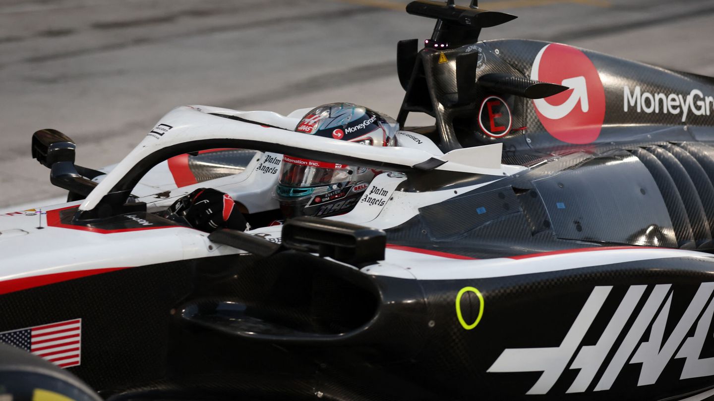 Kevin Magnussen a bordo de un Haas. (Reuters/Ali Haider)