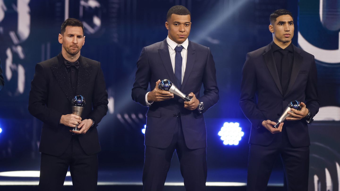 Achraf Hakimi, en los premios FIFA The Best. (EFE)
