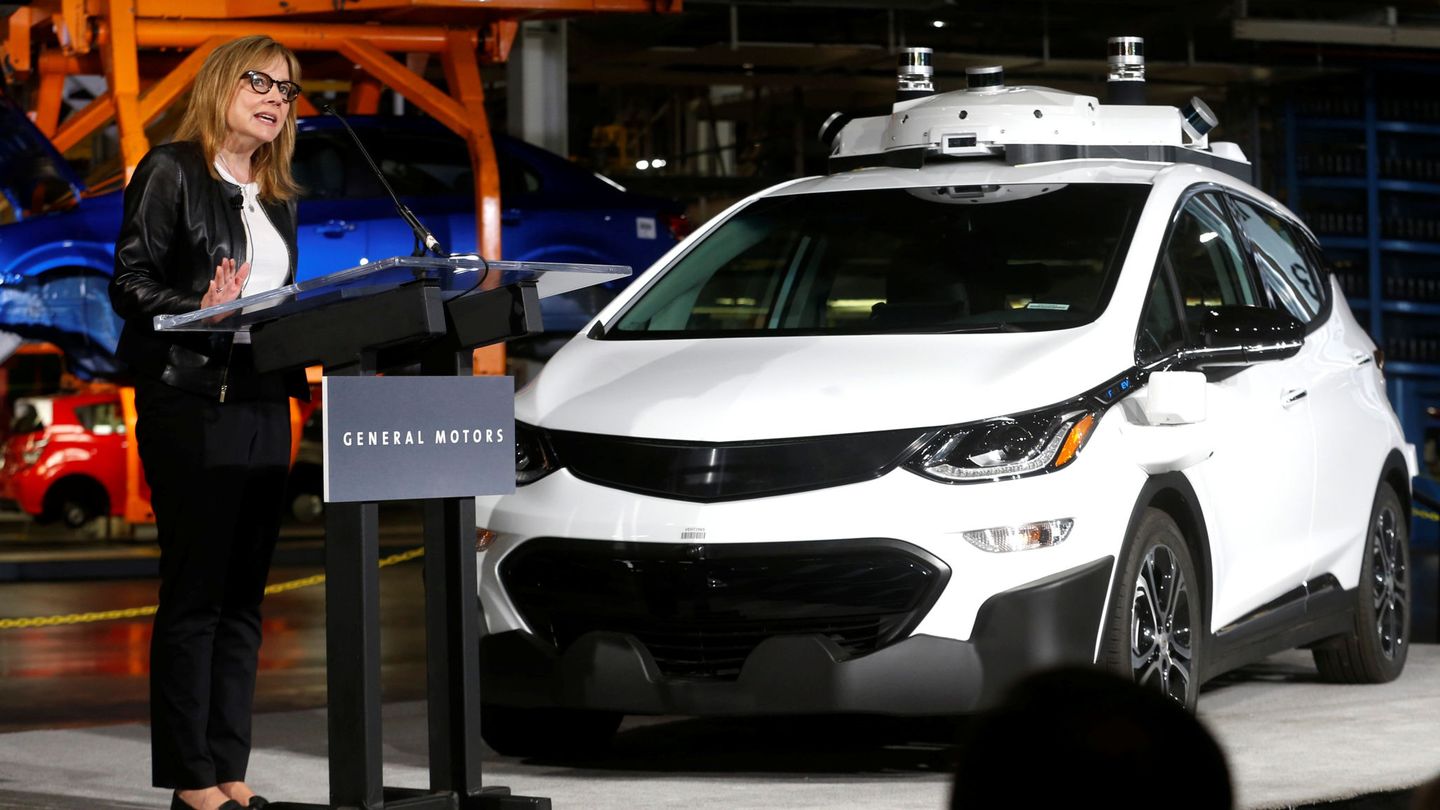 La presidenta de General Motors, Mary Barra, en la presentación de sus vehículos autónomos. (Reuters)