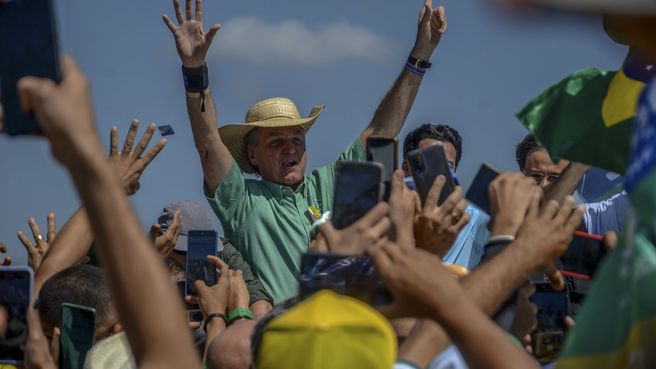 Foto de Bolsonaro celebra un mitin en Juazeiro