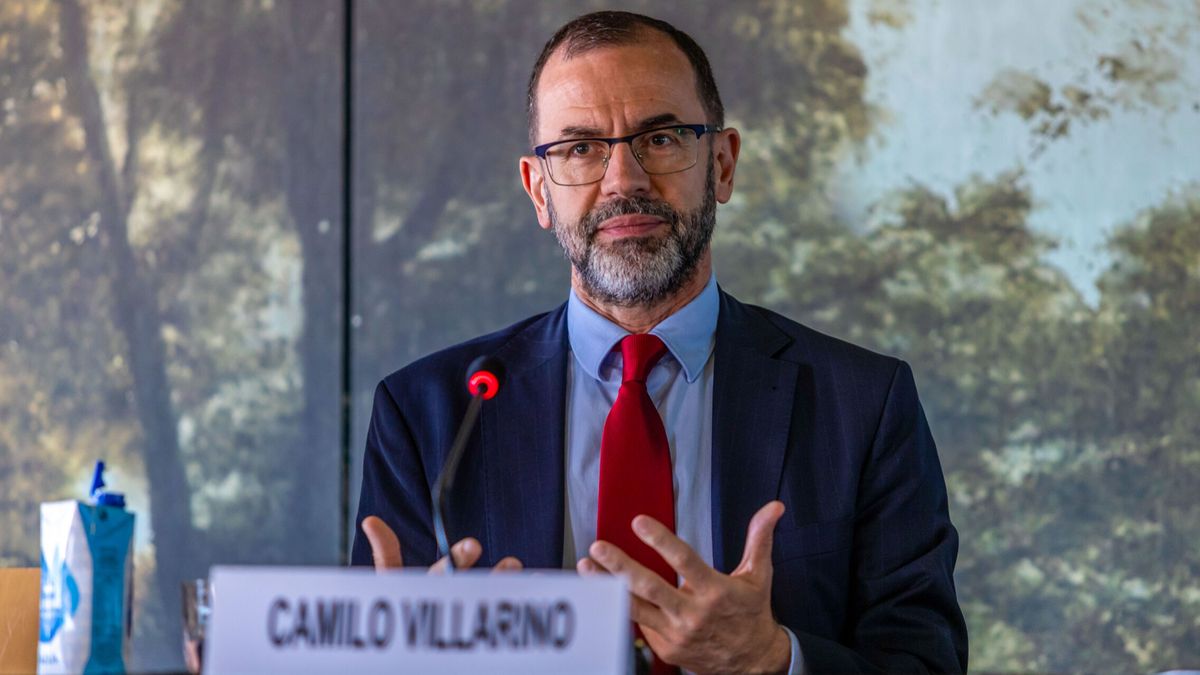 Camilo Villarino, inadecuado para embajador a ojos del Gobierno, pero apto para dirigir la Casa Real