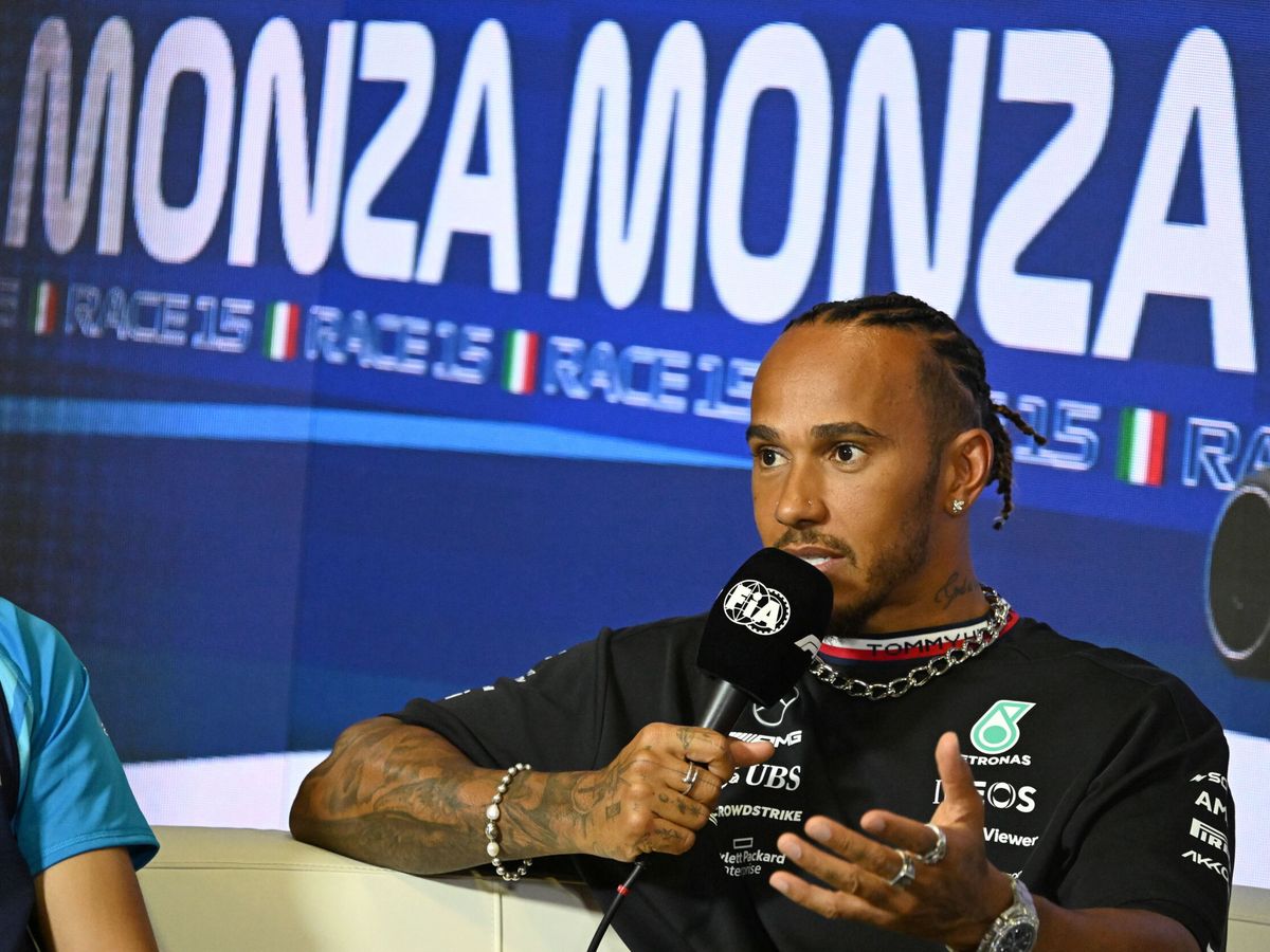 Foto: Lewis Hamilton, en la rueda de prensa del GP de Italia. (EFE/Daniel Dal Zennaro)