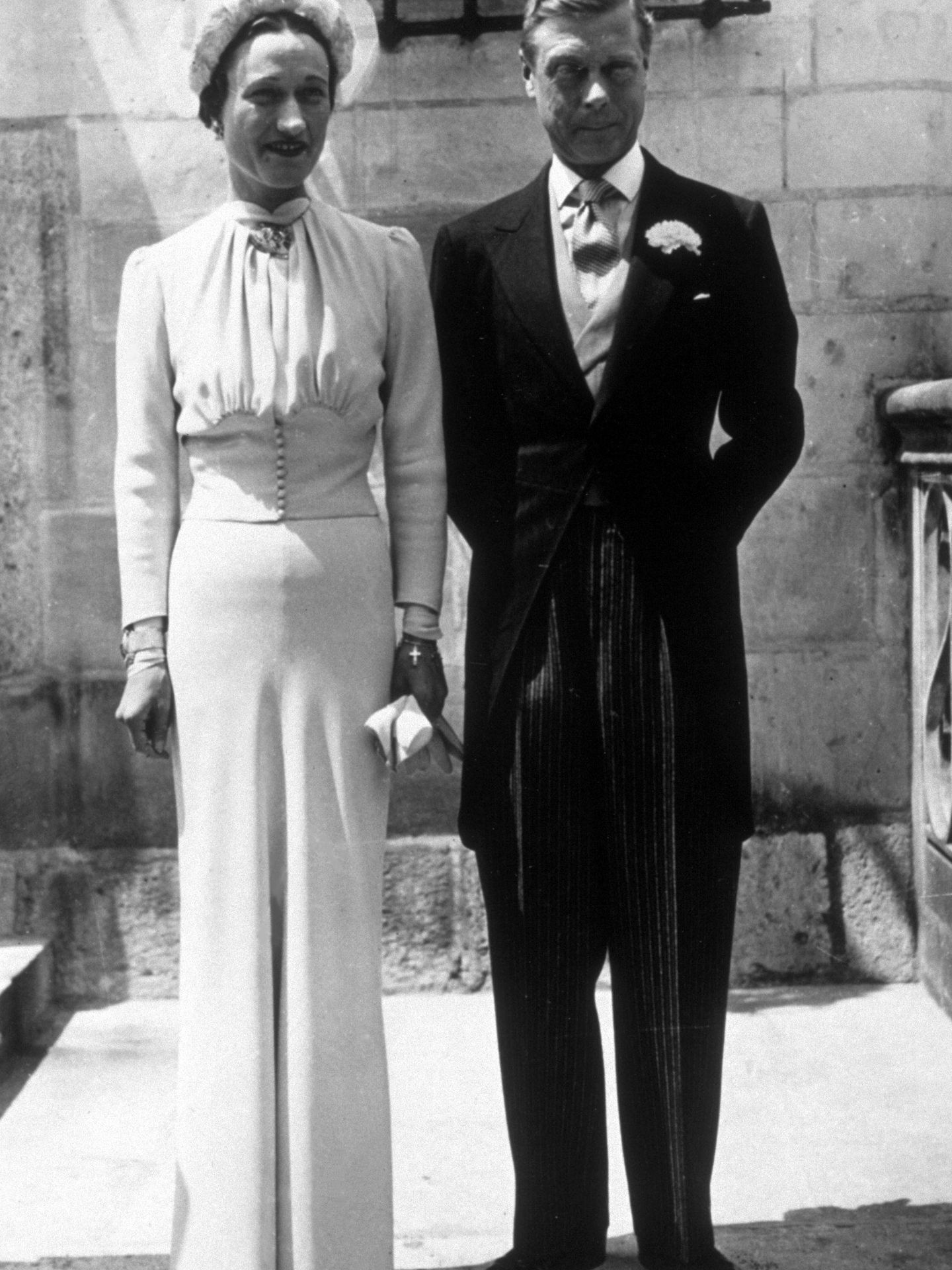 Eduardo VIII y Wallis Simpson, el día de su boda en 1937. (Getty)