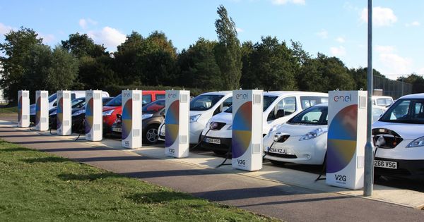Foto: La alianza Renault-Nissan apuesta por el vehículo eléctrico, con el Nissan Leaf y el Renault Zoe, entre otros.