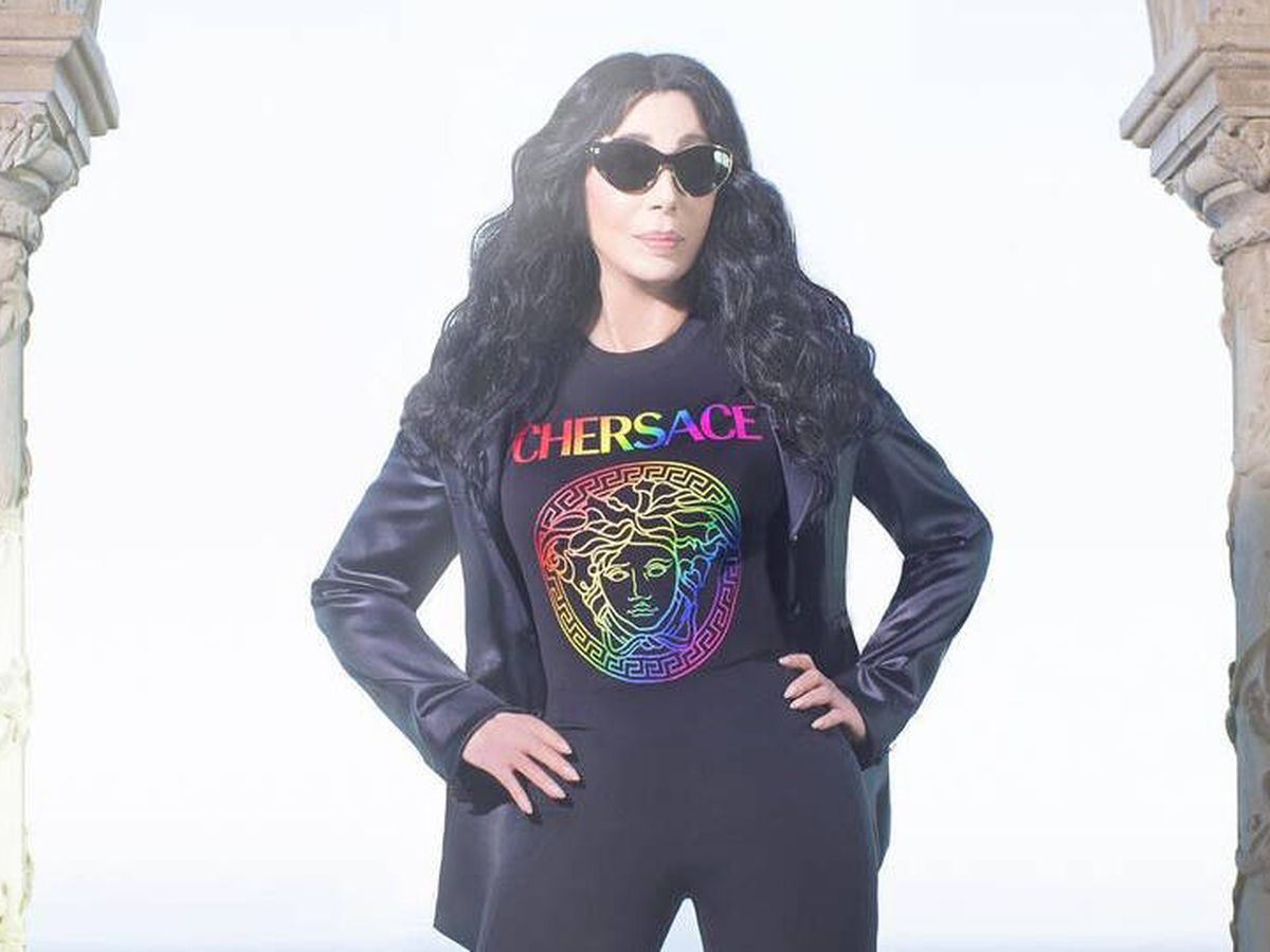 Foto: Cher para Versace. (DR)