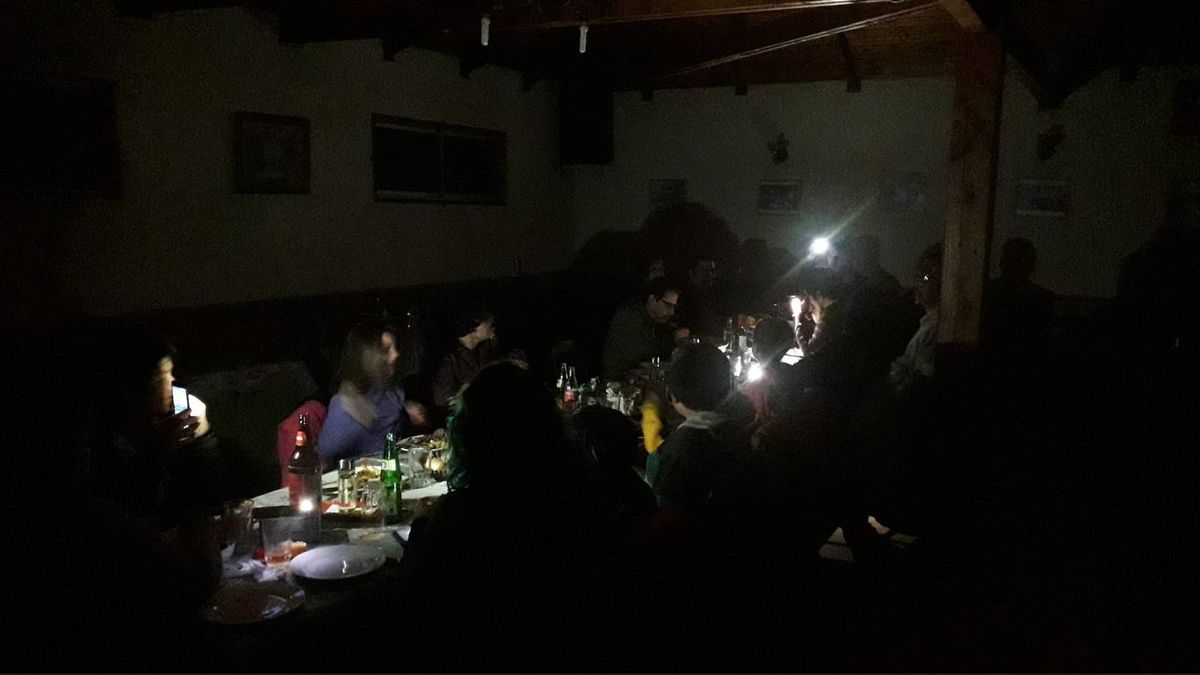 Un apagón generalizado deja sin luz a toda Argentina y Uruguay y partes de Brasil