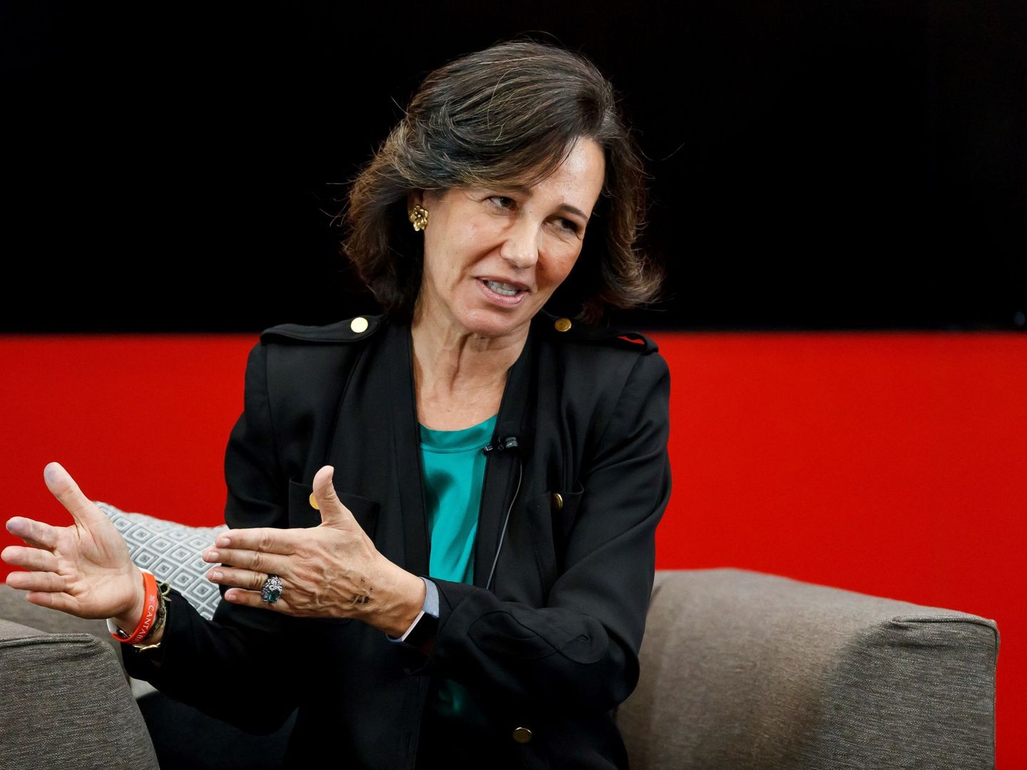 La presidenta del Banco Santander, Ana Patricia Botín, en un acto. (EFE)